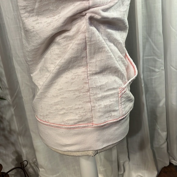 Nebraska Huskers Red & White Lightweight Sweatshirt - Size Medium - Picture 7 of 12